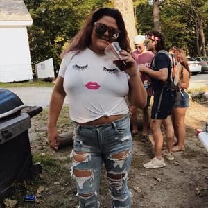 Meet your Posher, Briana